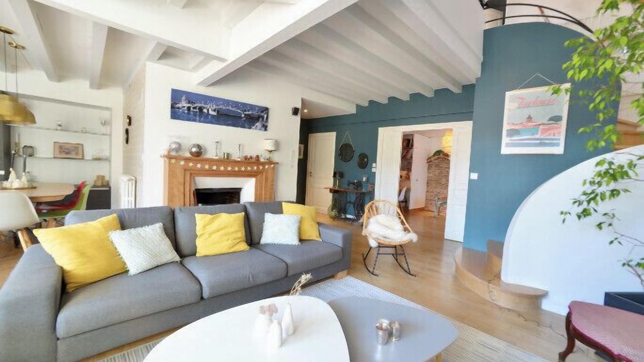 Photo of Livingroom in Saint - Aubin - Dupuy