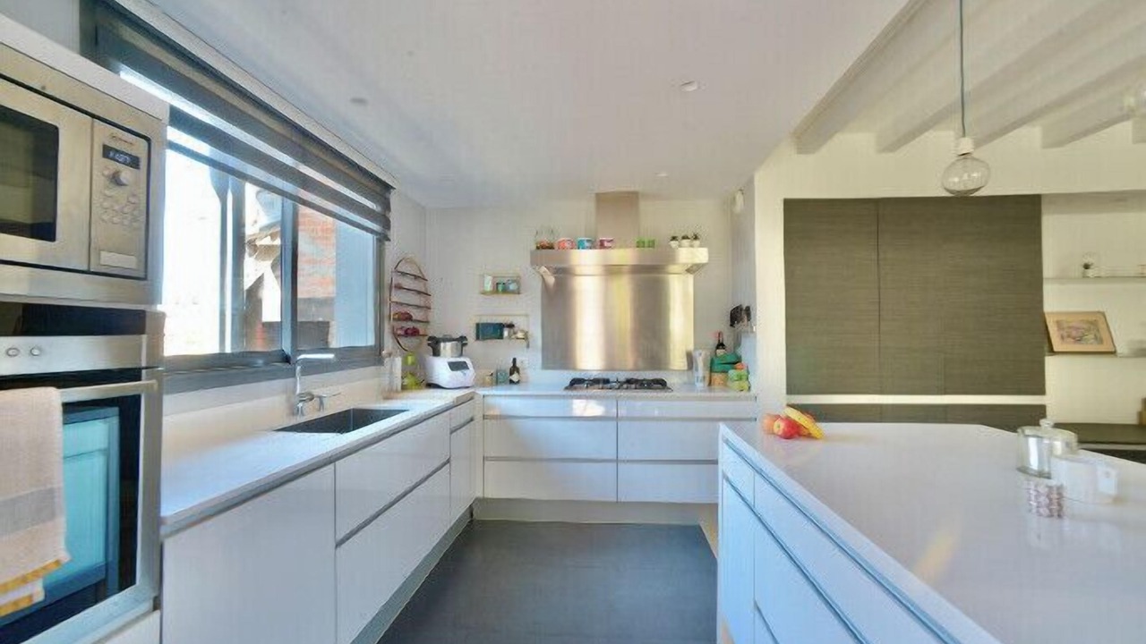 Photo of Kitchen in Saint - Aubin - Dupuy