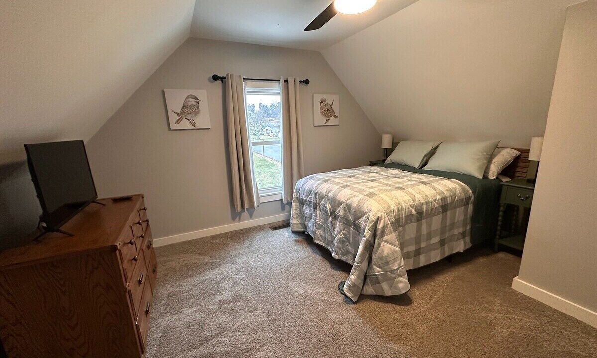 Photo of Bedroom in Coshocton