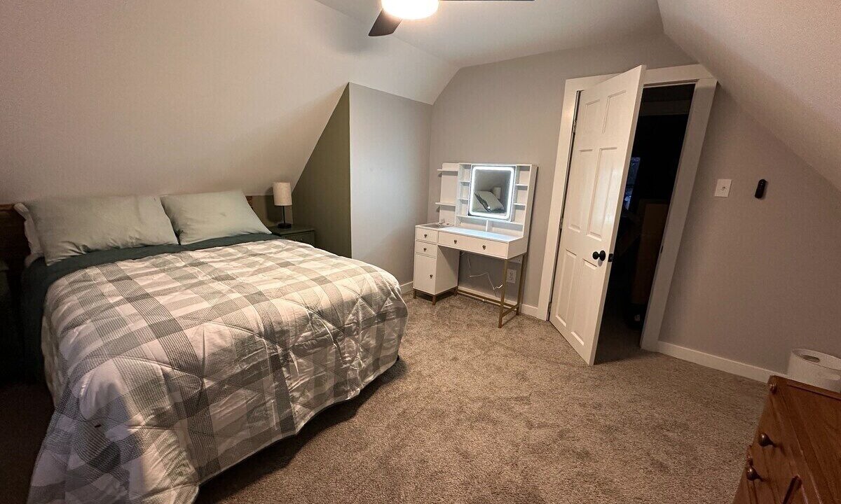 Photo of Bedroom in Coshocton