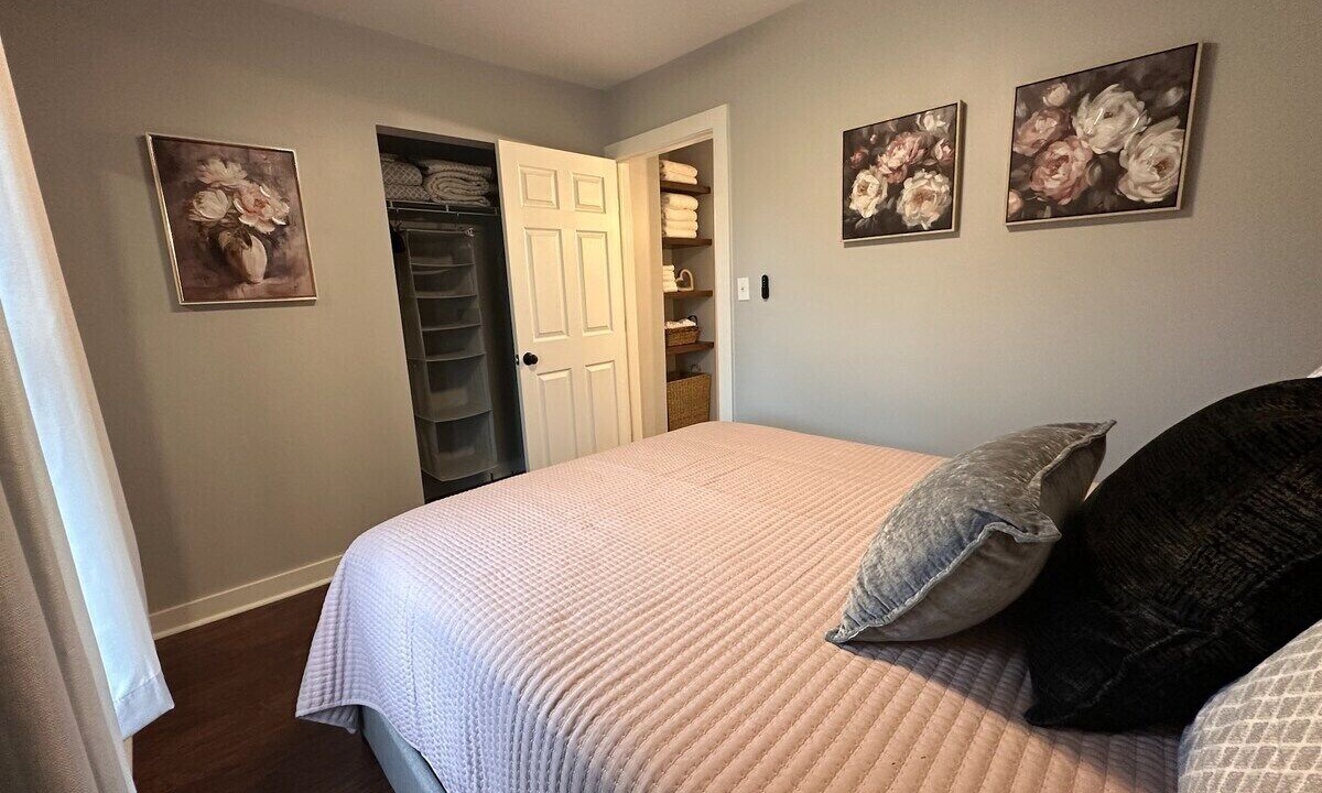 Photo of Bedroom in Coshocton