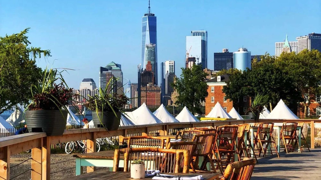 Photo of Others in Manhattan