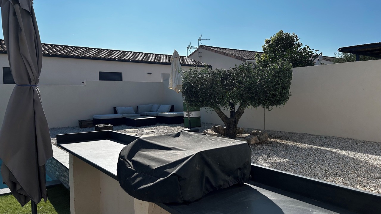Photo of Outdoor in Servian