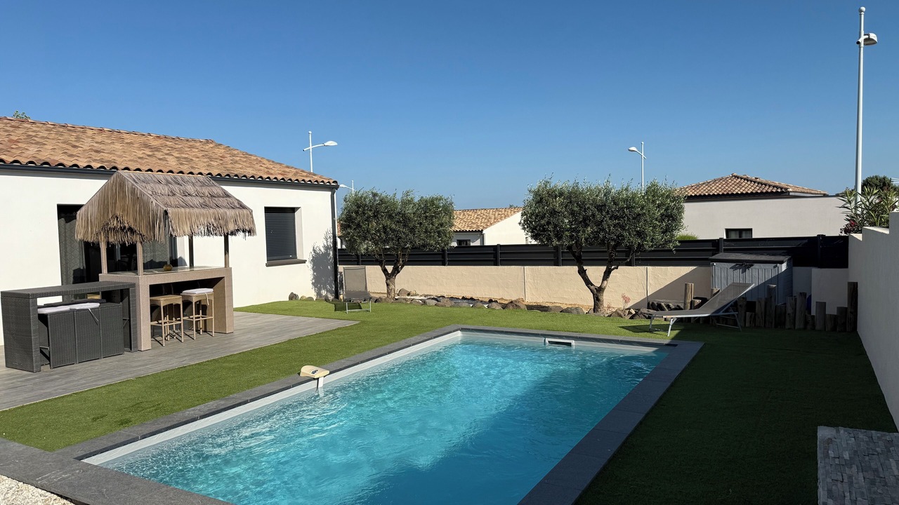 Photo of Outdoor in Servian
