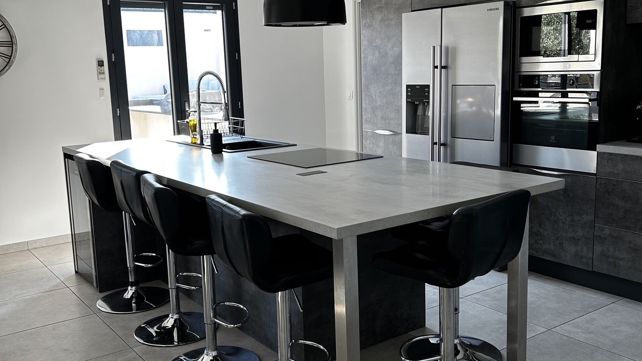 Photo of Kitchen in Servian