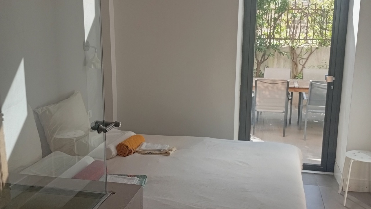 Photo of Bedroom in Gambetta