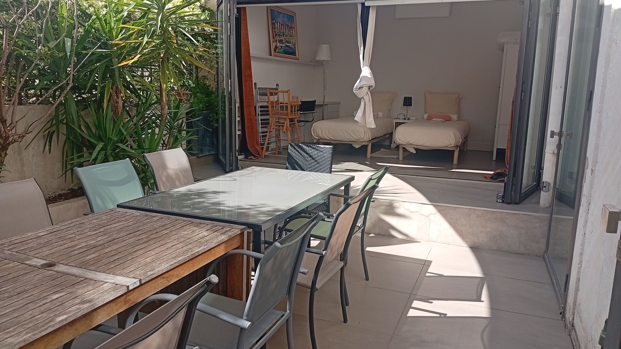 Photo of Outdoor in Gambetta