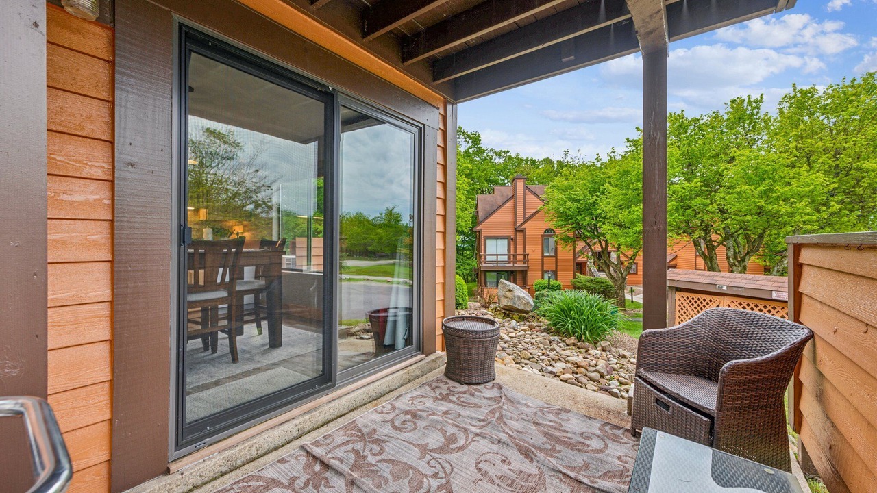 Photo of Patio Balcony in Seven Springs