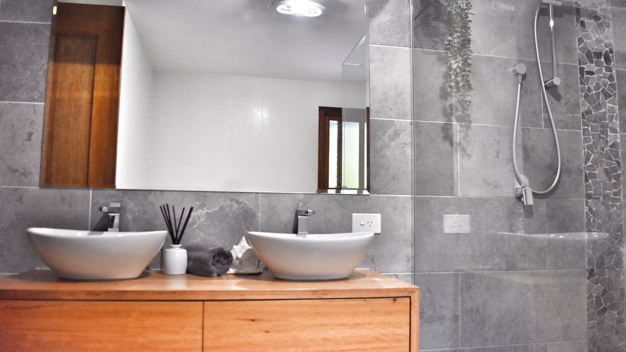 Photo of Bathroom in Canungra