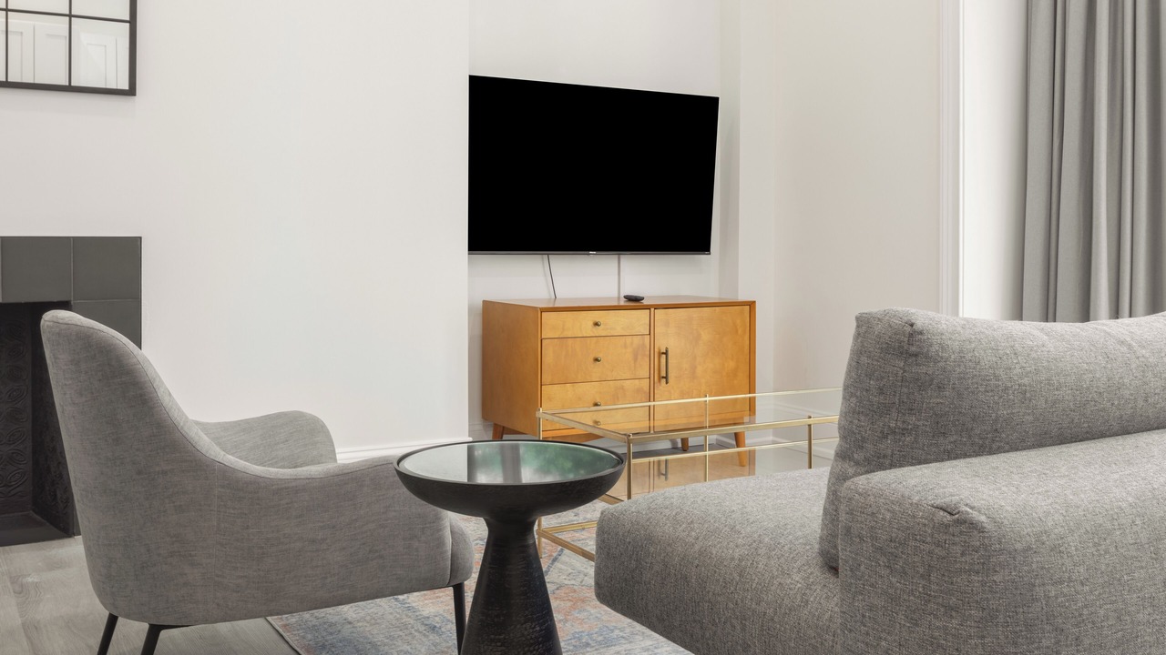 Photo of Livingroom in Rittenhouse Row