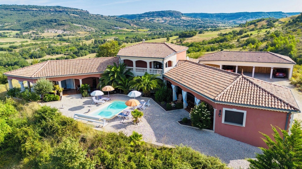 Photo of Outdoor in Saint-Jean-le-Centenier