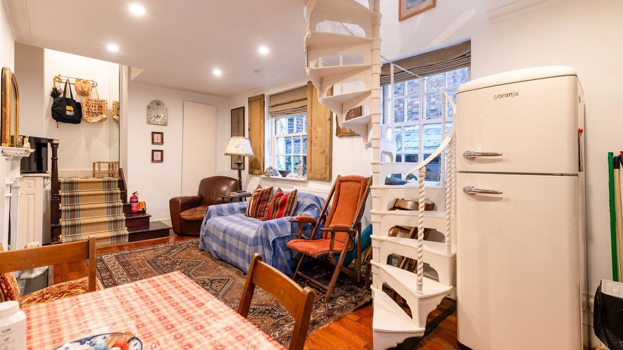 Photo of Others in Hampstead