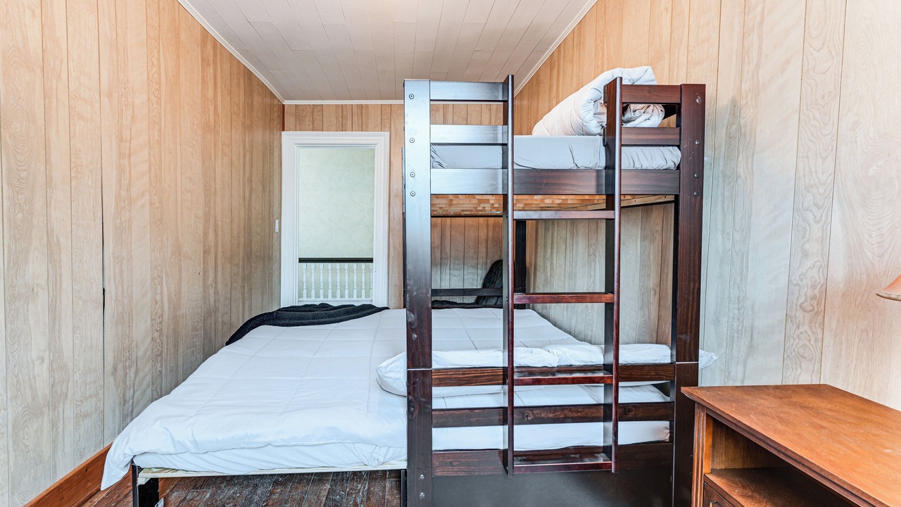 Photo of Bedroom in Union Springs