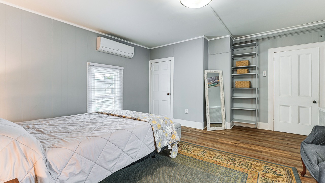 Photo of Bedroom in Union Springs