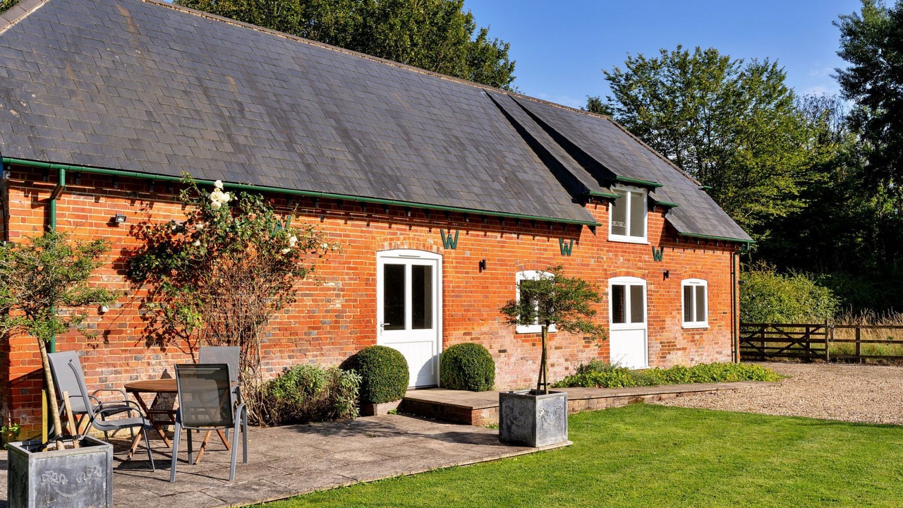 Photo of Others in Freefolk