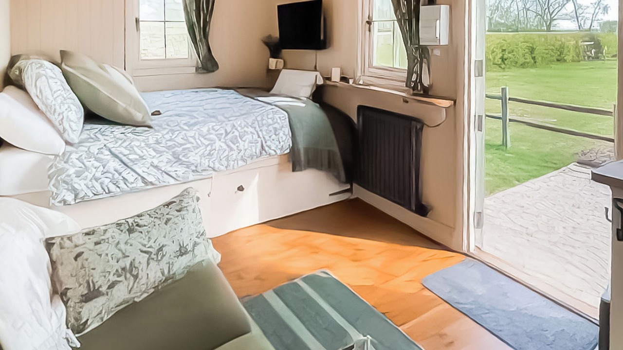 Photo of Others in Rampton