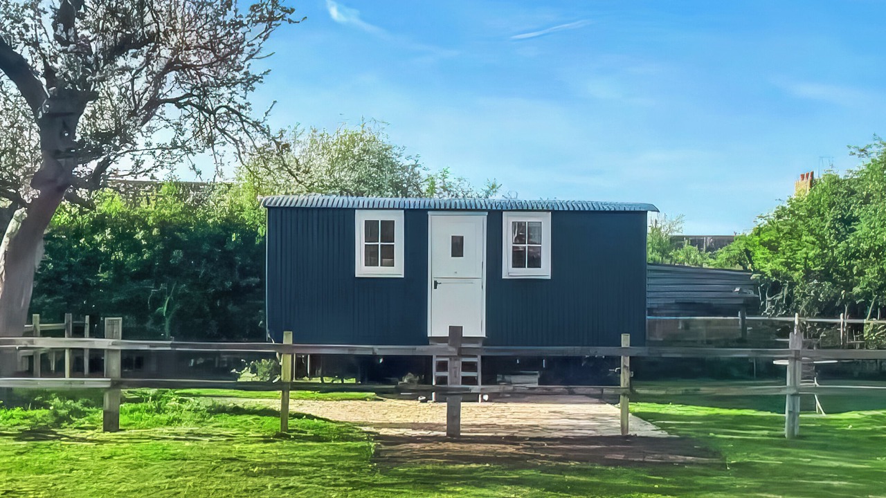 Photo of Others in Rampton