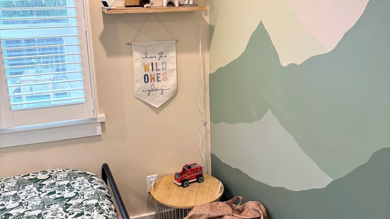 Photo of Bedroom in East Hollywood