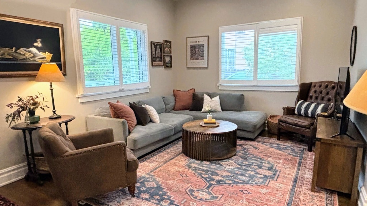 Photo of Livingroom in East Hollywood