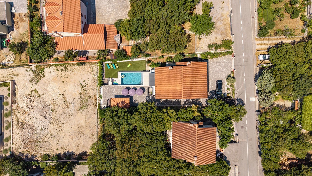 Photo of Outdoor in Smrika