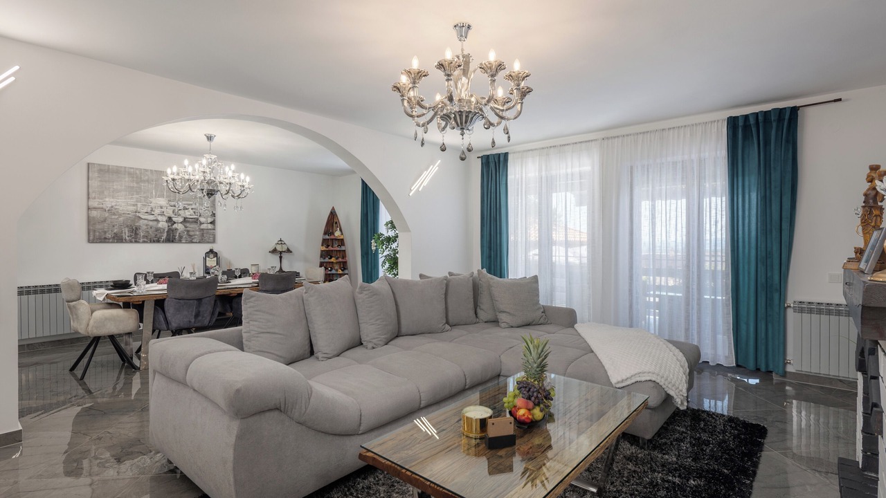 Photo of Bedroom in Smrika