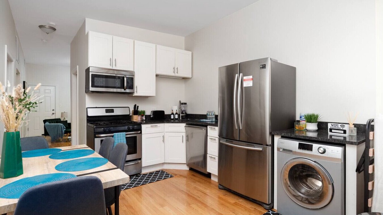 Photo of Kitchen in East Garfield Park