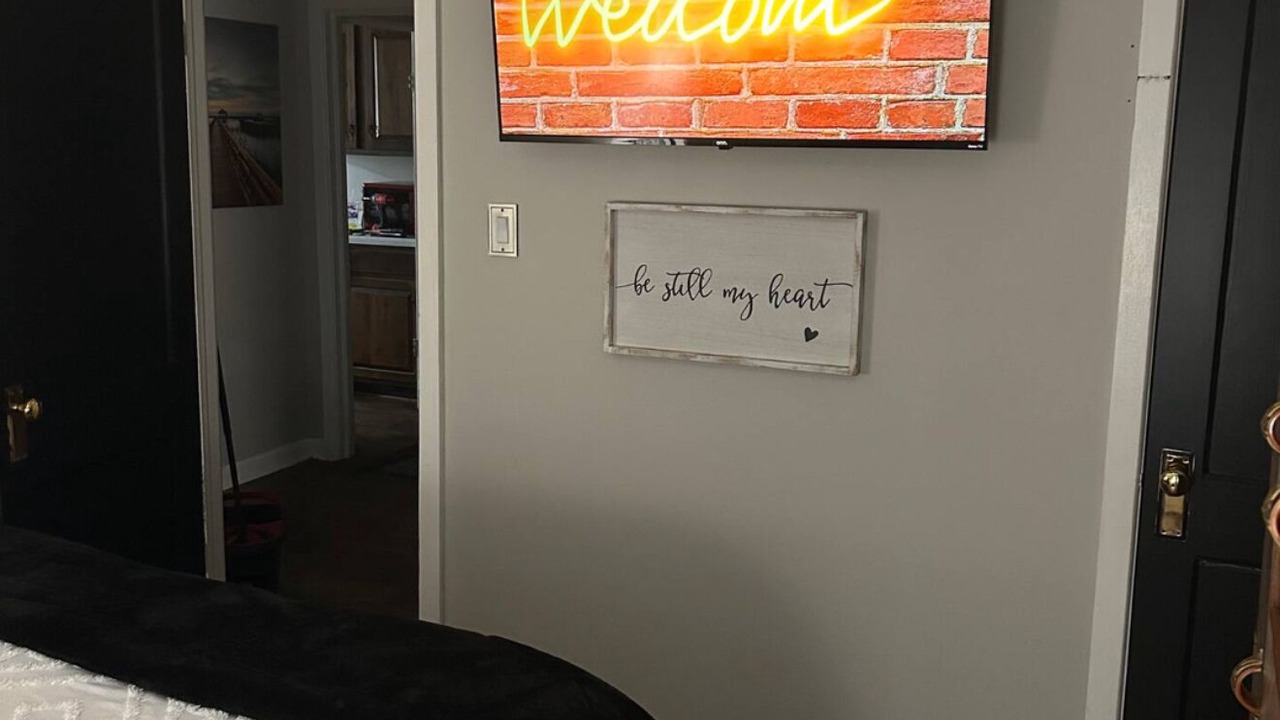 Photo of Bedroom in Clarendon