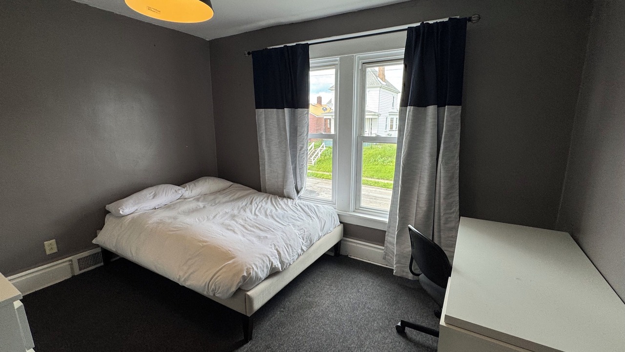 Photo of Bedroom in Steubenville