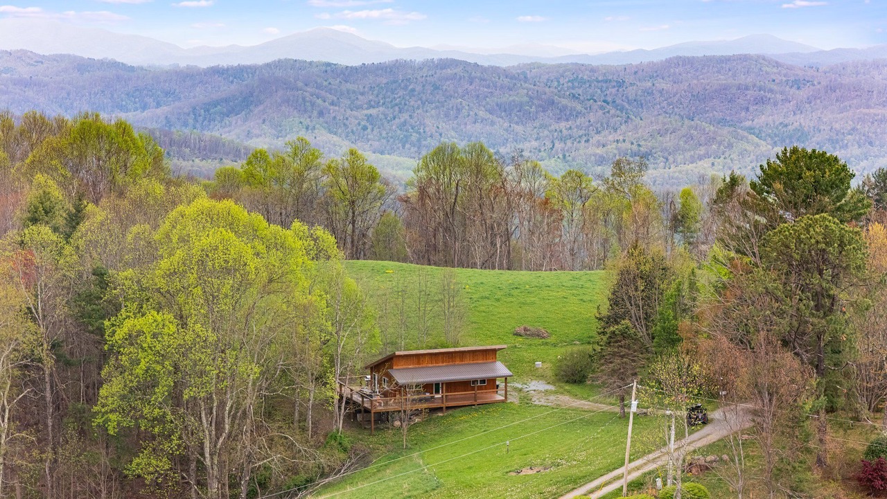Photo of Outdoor in Elk Park
