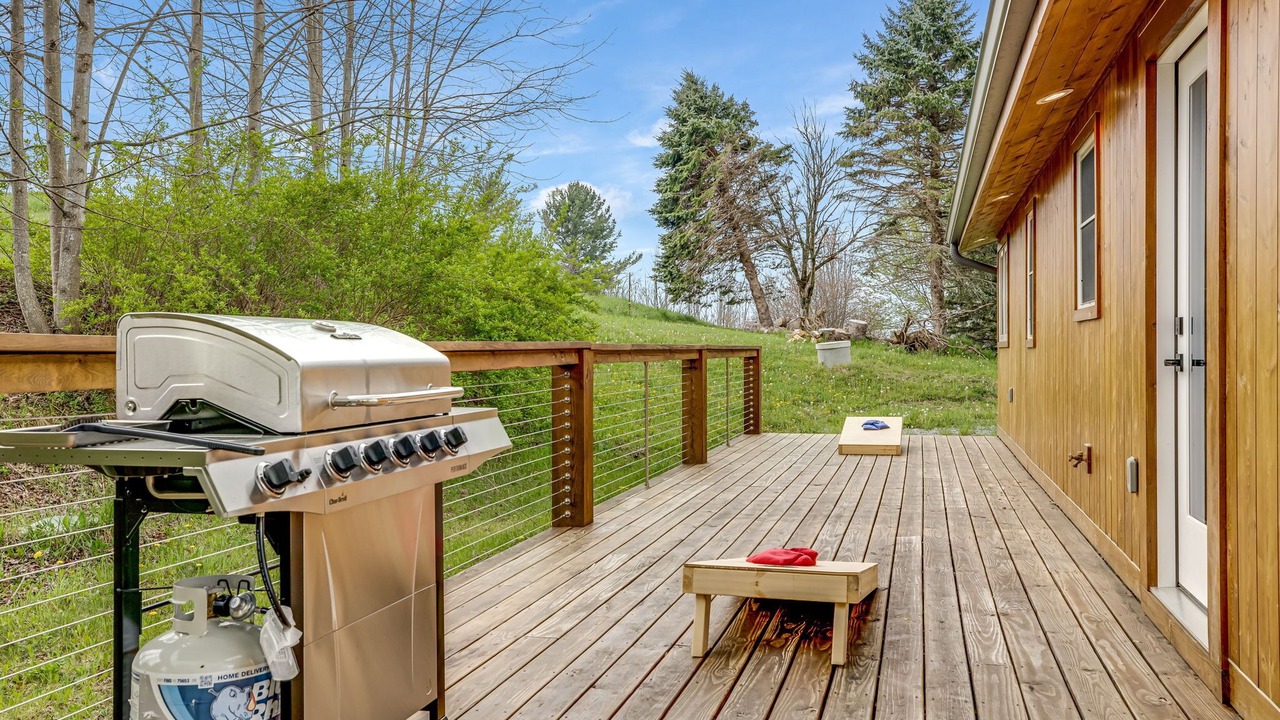 Photo of Outdoor in Elk Park