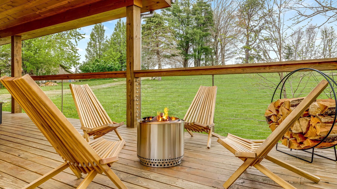 Photo of Patio Balcony in Elk Park