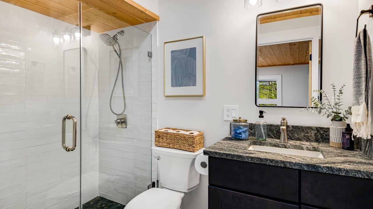 Photo of Bathroom in Elk Park