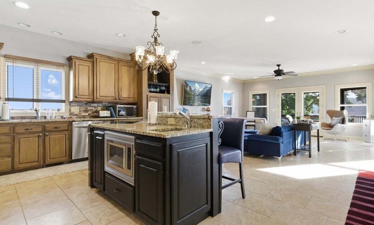 Photo of Livingroom in Osage Beach