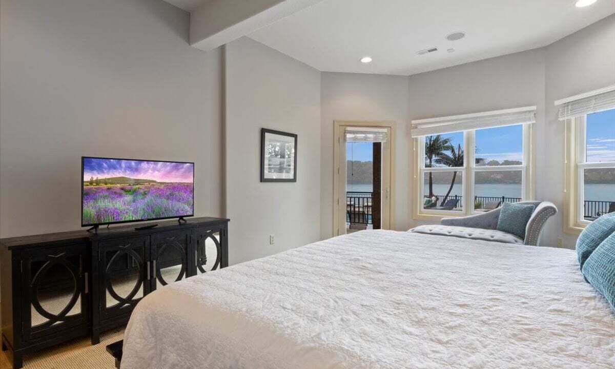 Photo of Bedroom in Osage Beach