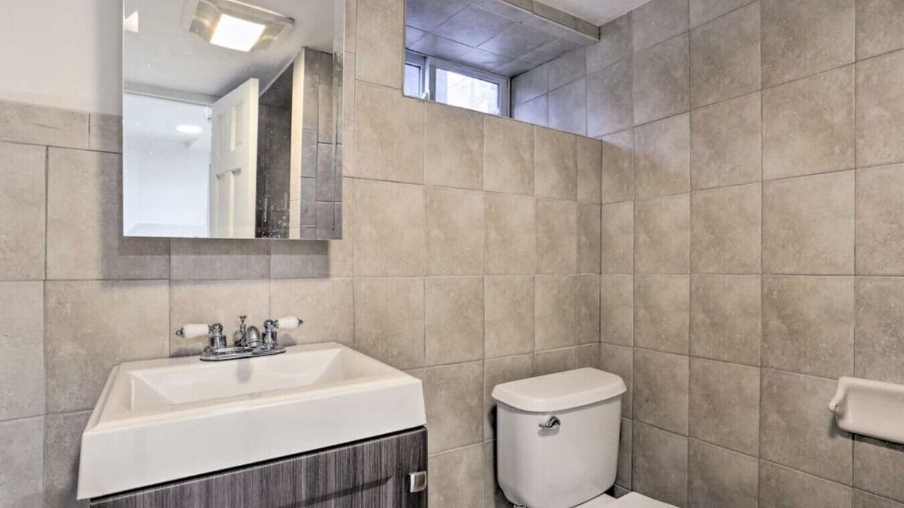 Photo of Bathroom in Mamaroneck