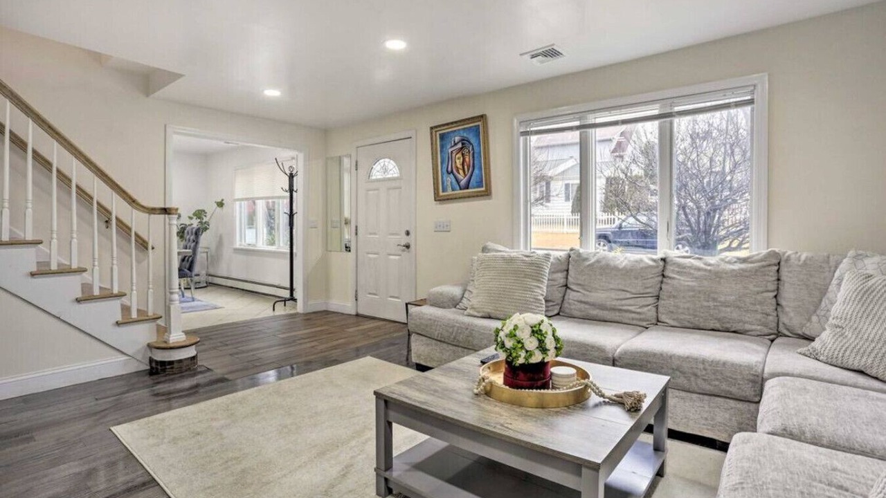 Photo of Livingroom in Mamaroneck