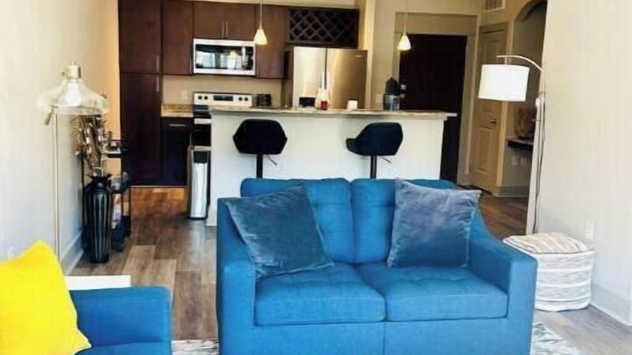 Photo of Livingroom in Canton