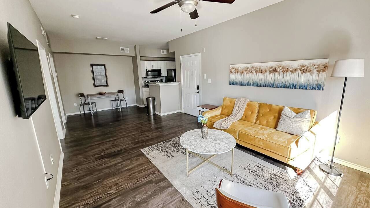Photo of Livingroom in South Side