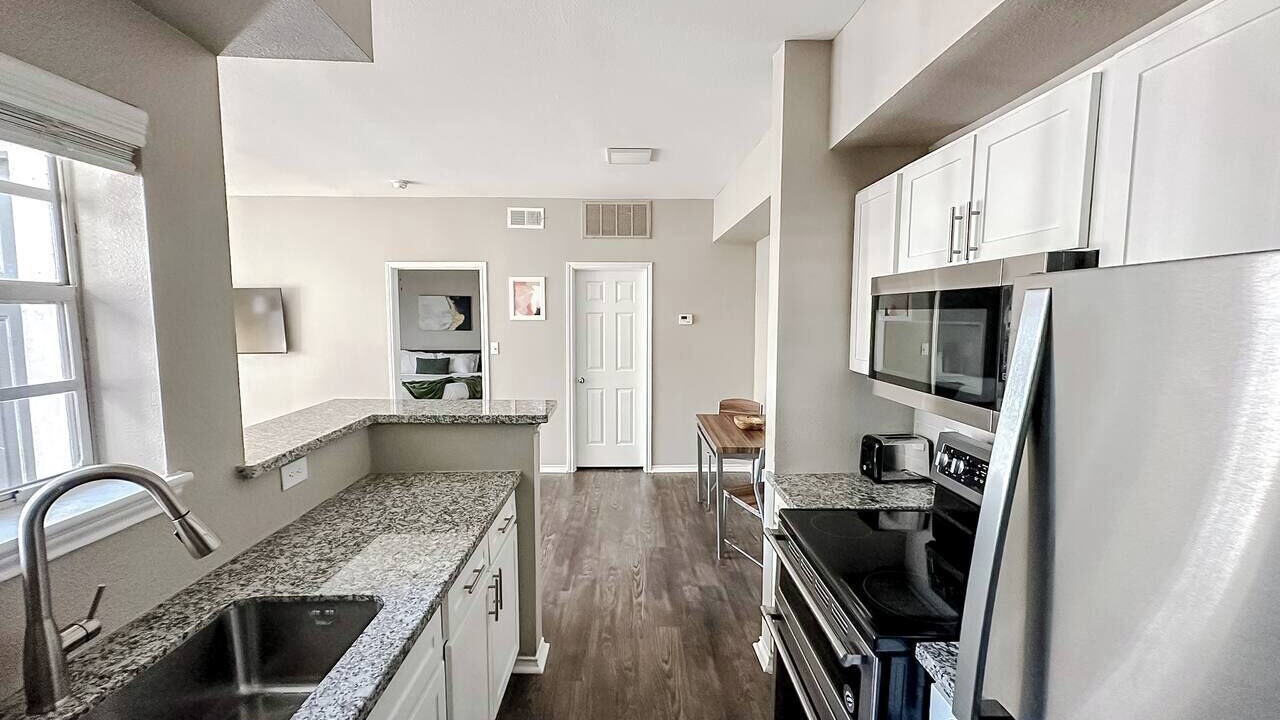 Photo of Kitchen in South Side
