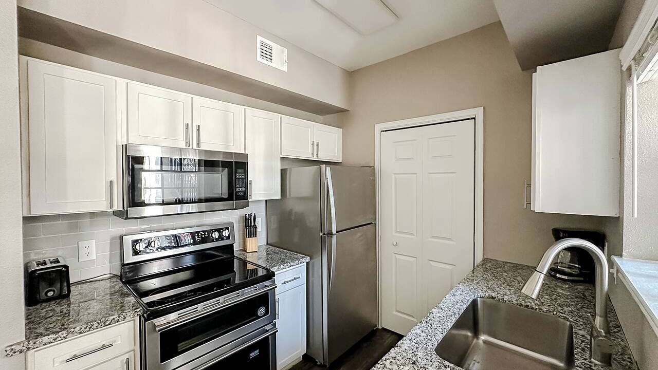 Photo of Kitchen in South Side
