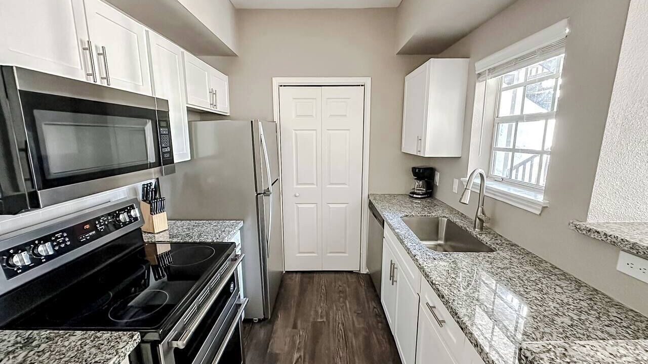 Photo of Kitchen in South Side