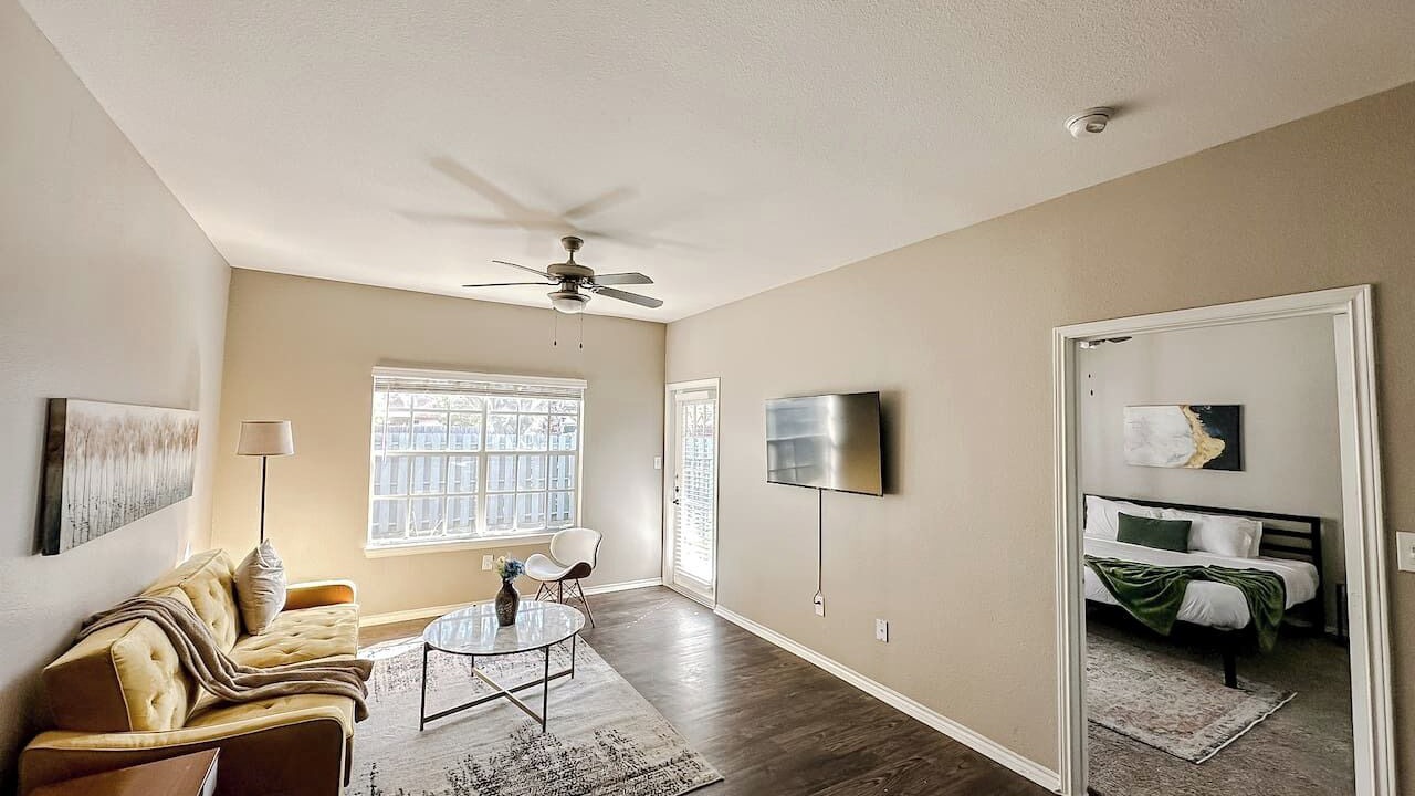 Photo of Bedroom in South Side