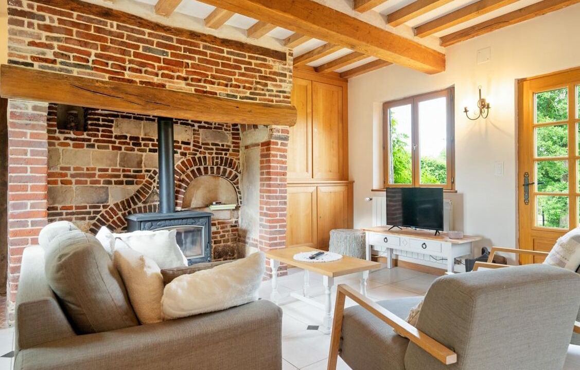 Photo of Livingroom in Mesnieres-en-Bray