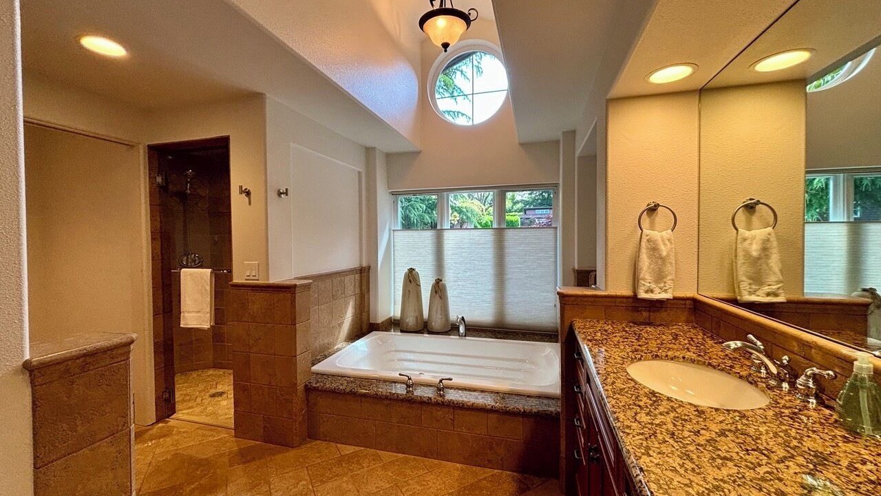 Photo of Bathroom in Vashon Island