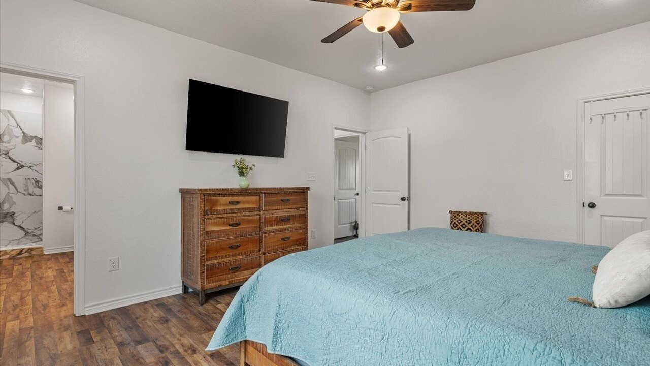 Photo of Bedroom in Gilchrist