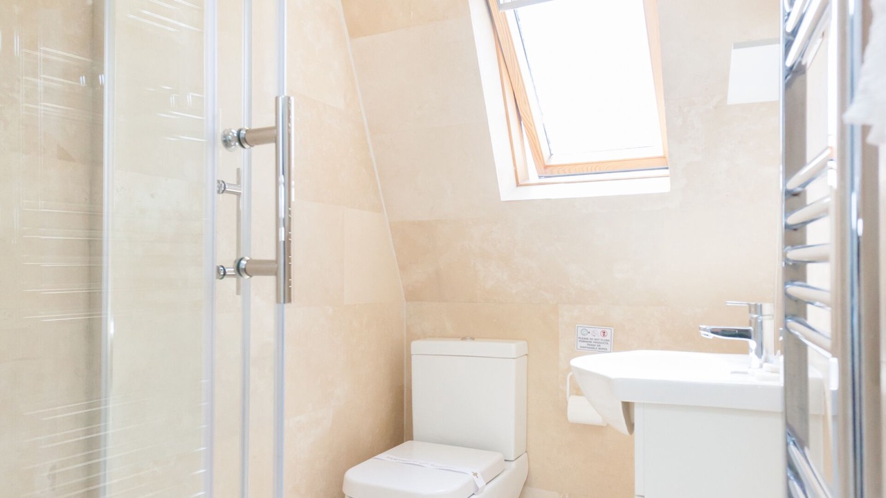 Photo of Bathroom in Somers Town