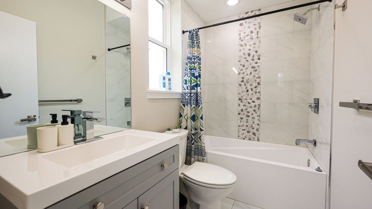 Photo of Bathroom in Mantua