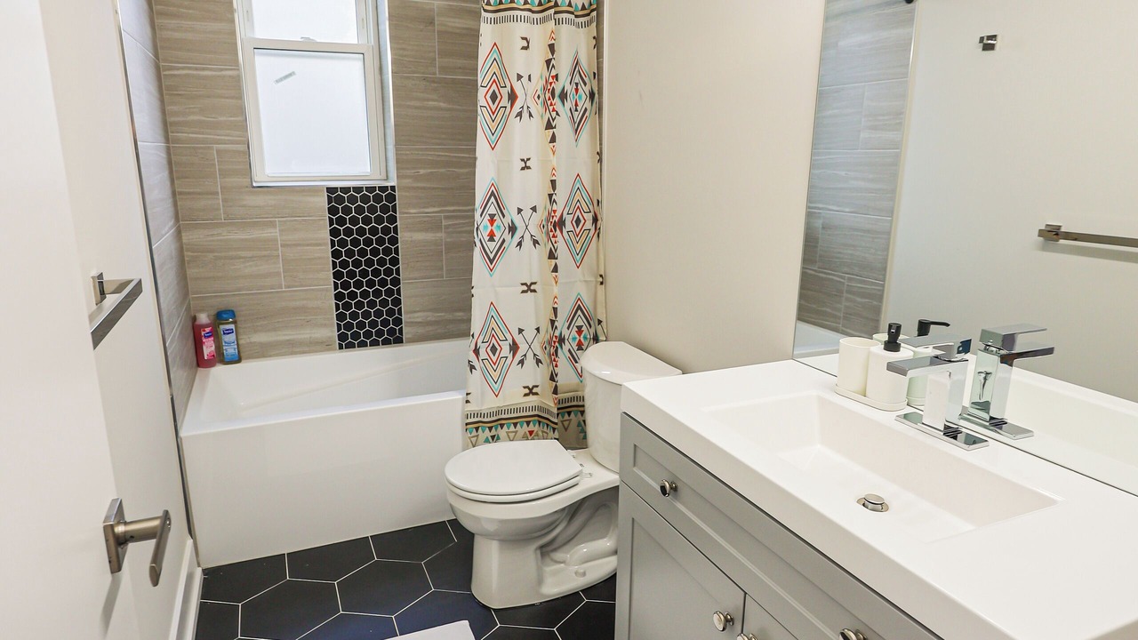 Photo of Bathroom in Mantua