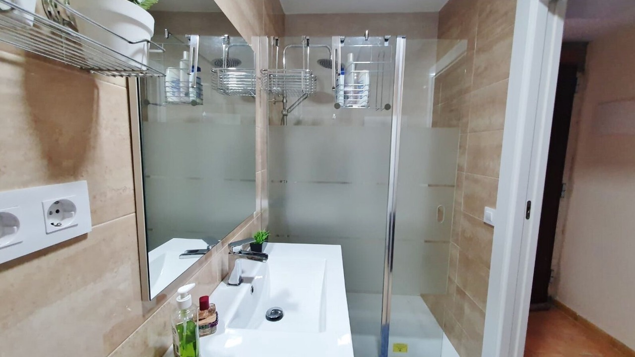 Photo of Bathroom in Lardero
