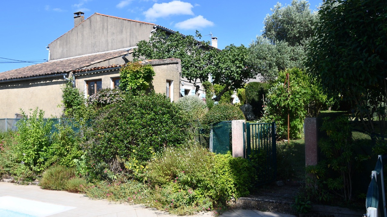 Photo of Outdoor in Escueillens-et-Saint-Just-de-Belengard